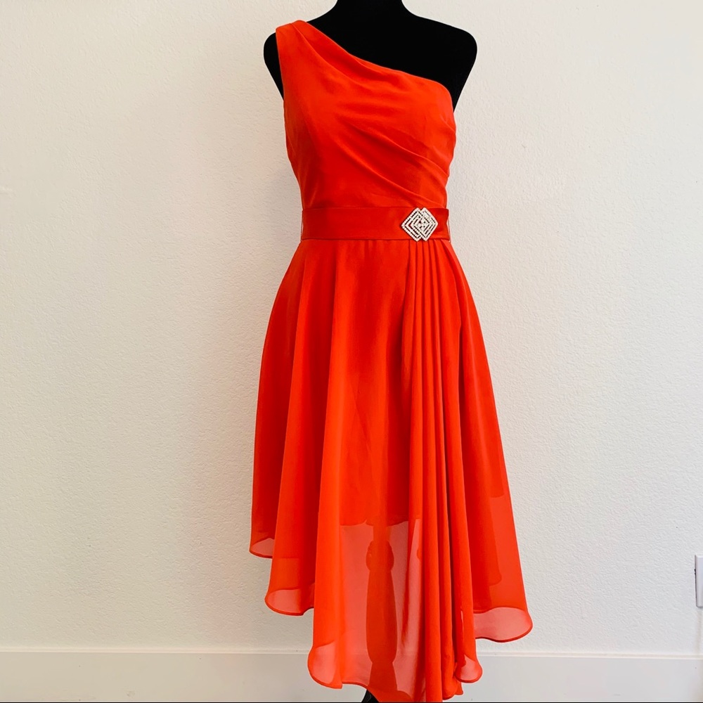Pretty Maids women’s dress size 6